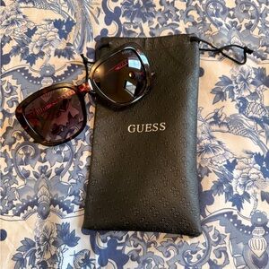 Guess Sunglasses with case